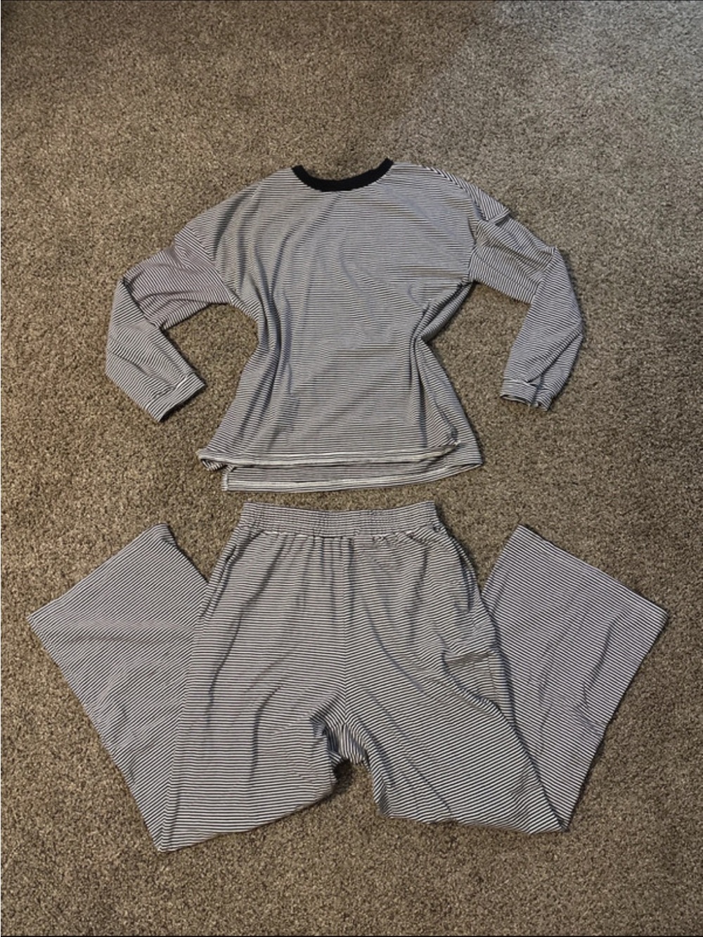 Black & White Striped Lounge Set